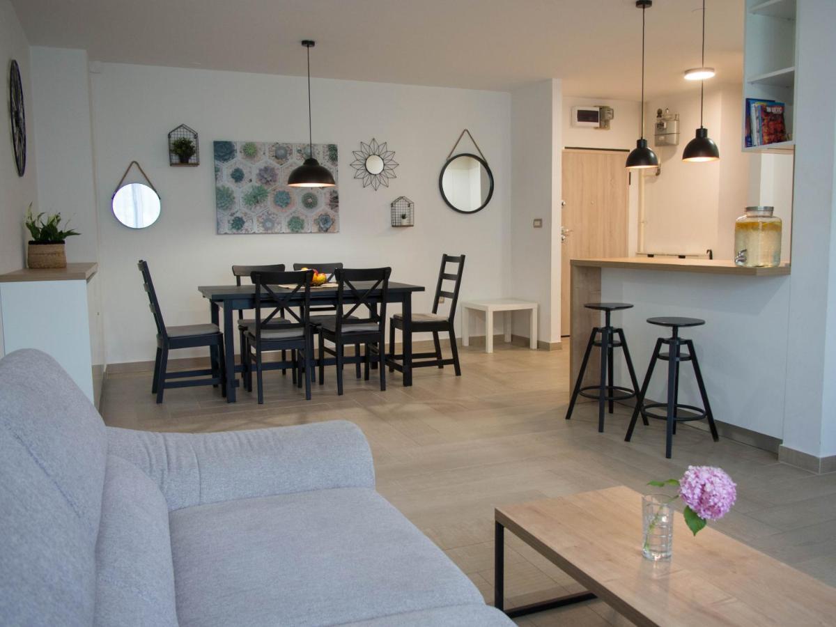 Apartman Adeari ซาเกร็บ ภายนอก รูปภาพ